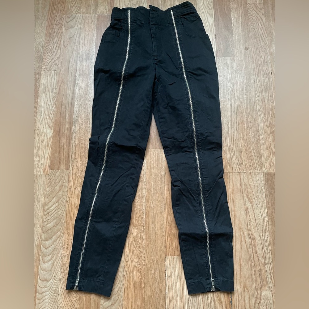 Adjustable black pants 🎱♟️